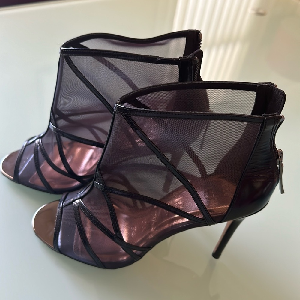 Ted Baker Mesh Bootie Size 39 Excellent Condition!!
